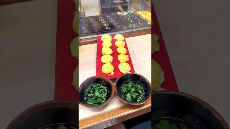 50年以上続く明石焼き【明石焼 司】