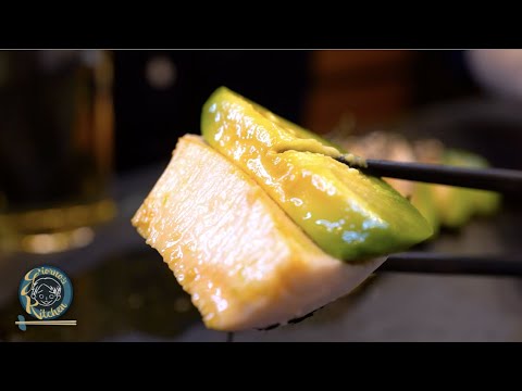 鶏むね肉は「茹で方」と「切り方」で最高に柔らかくなります【低糖質&ヘルシー】