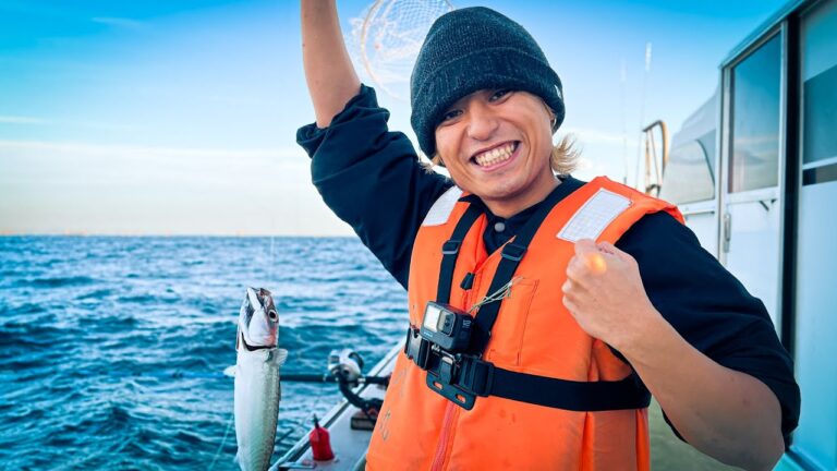 船釣りで特大のカンパチを釣り上げに行きます