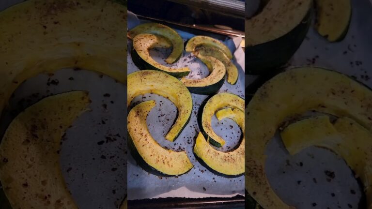 Must try oven roasted Kabocha pumpkin with herbs, so good!