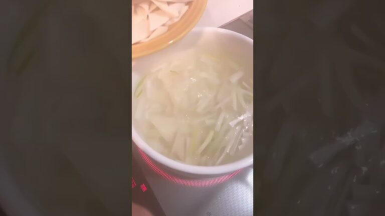 ワンタンスープ