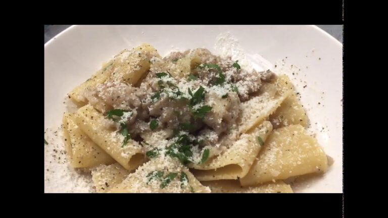 パスタレシピ！【パッケリと塩豚のパスタ】