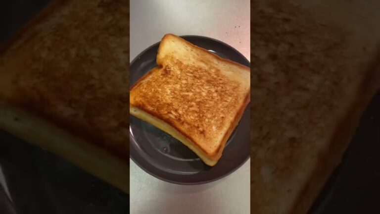 【朝ごはん】　ハムチーズトースト