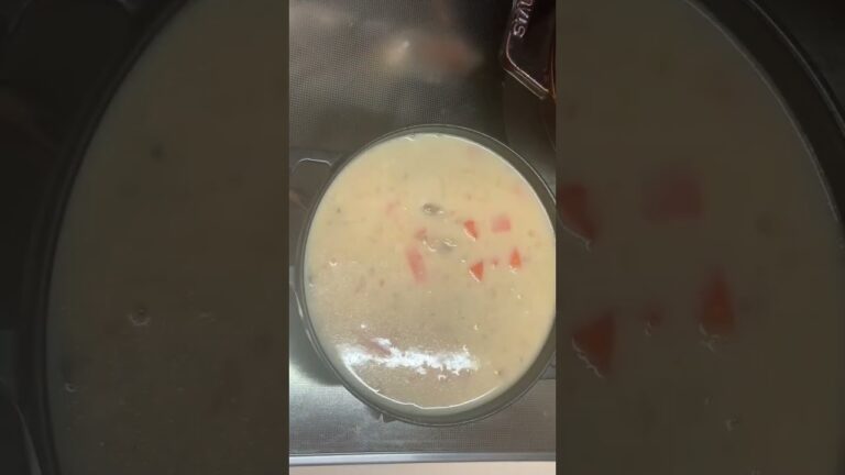 冷凍あさりとオニソテを使った時短クラムチャウダー