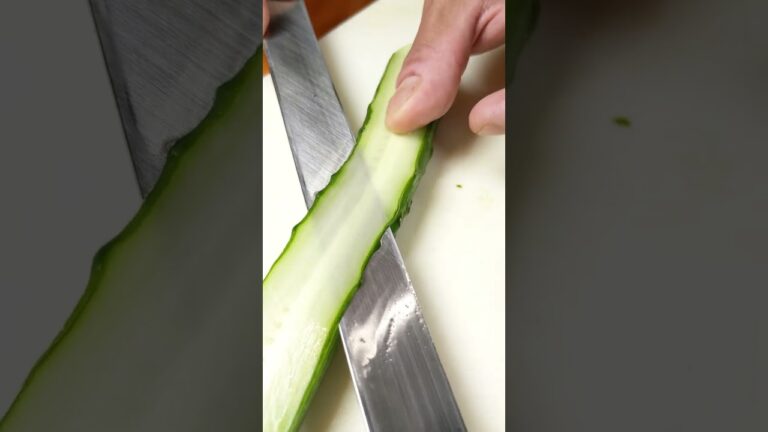 【水タコ炙り　キュウリ巻き】簡単☆くるっと巻いて映えの一品に♪