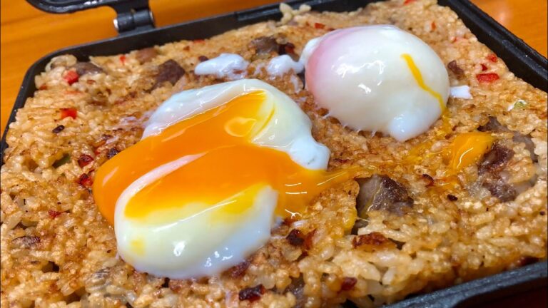 サイコロステーキピラフにんにくサイコロステーキマシマシ+温玉を焼いてハイボールをキメるだけの動画