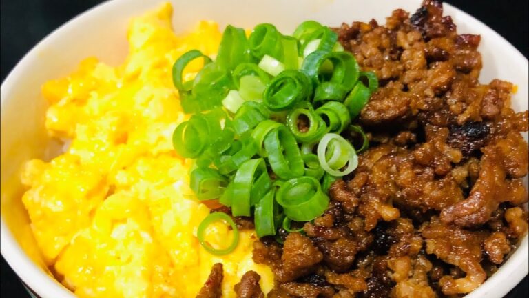 【ピリ辛そぼろで三色丼】 #40  お弁当を作ってる方必見！ 万能ピリ辛そぼろの作り方🤩 #BIGCHEF