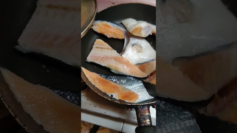 甘塩銀鮭切り落とし☆フライパンで焼いてみた