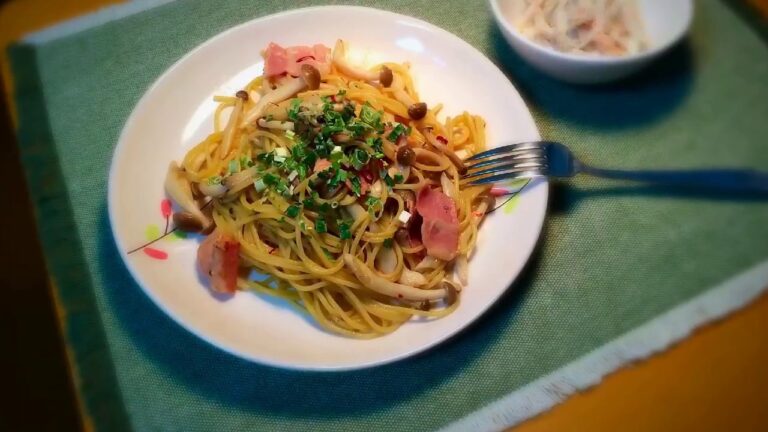 きのことベーコンのガーリックスパゲティ