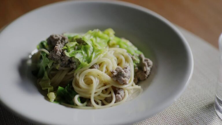 【レシピ】春キャベツと挽肉のパスタ