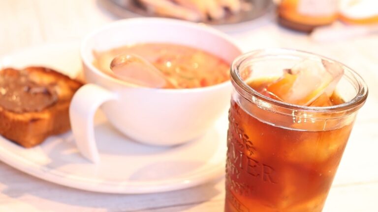 休日ブランチ/業務スーパーの商品で簡単トマトクリームスープ