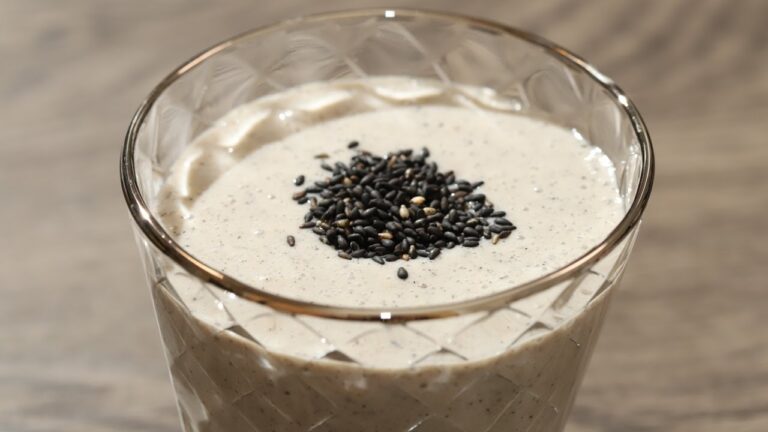 4分で簡単！ごまスムージーの作り方 | How to make sesame smoothie