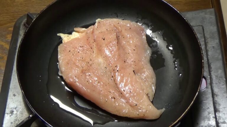 鶏むね肉のソテー、エスカルゴバターソース　作り方