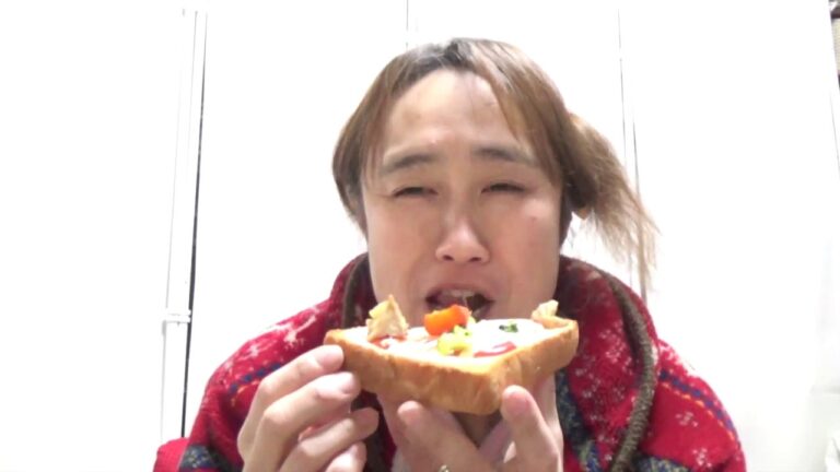 ケーゼフォンデュピザトーストで朝ごはん☆