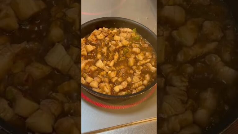 魯肉飯（ルーローハン）