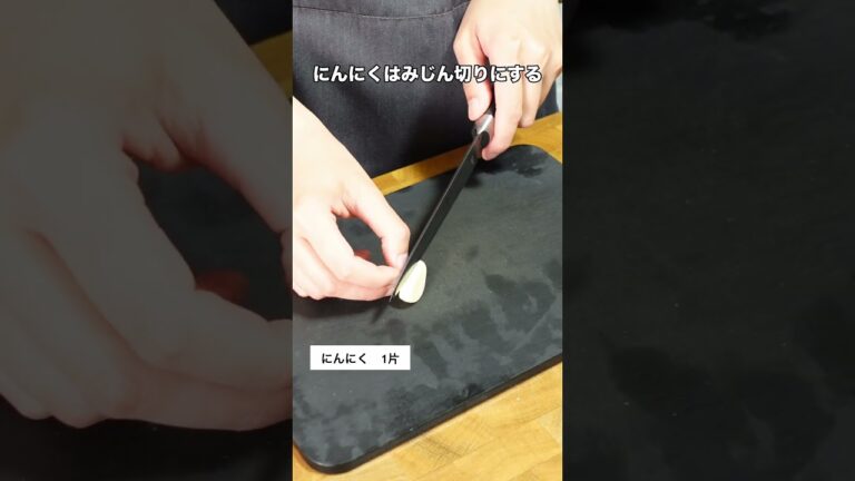 【食材3つ】10分で簡単に作れる！ しらすキャベツ  #shorts #料理 #簡単レシピ #おつまみ