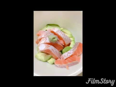 アボカドとサーモンのサラダ