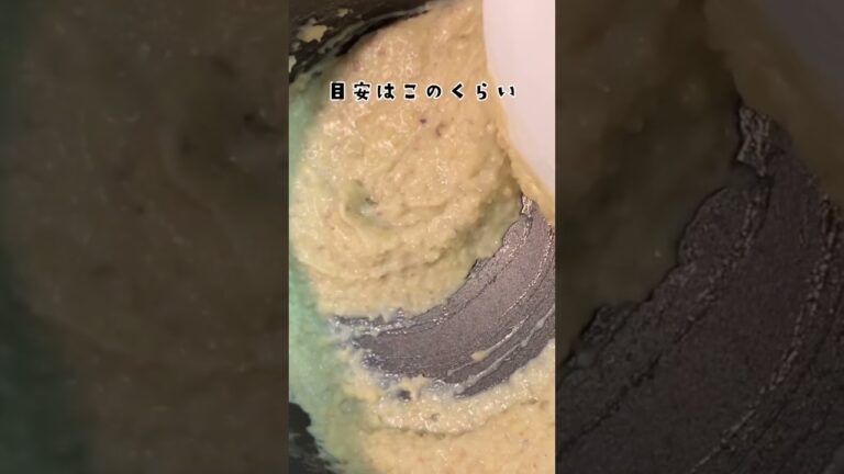 茹で栗で栗ペースト！剥き方が下手な人集まれー！●茹で栗100g●牛乳85cc●砂糖大さじ1●バター10g※甘めが好きな人は砂糖を足してくださいね！