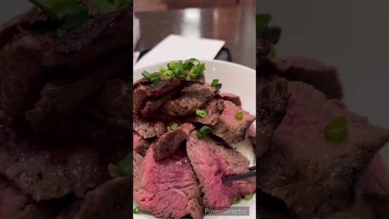 やっぱりステーキの1日5食限定1kgステーキ丼です。とても美味しくて大満足です。 #やっぱりステーキ #肉テロ #グルメリポーター #グルメ #肉好き