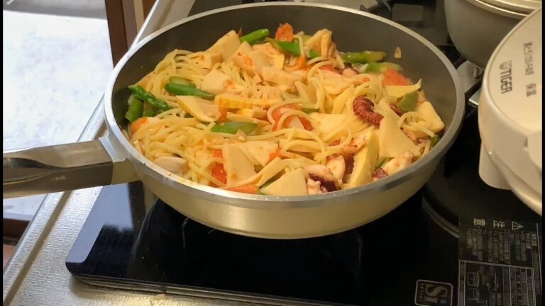 野辺富三　たけのこでペペロンチーノ風スパゲッティを作る