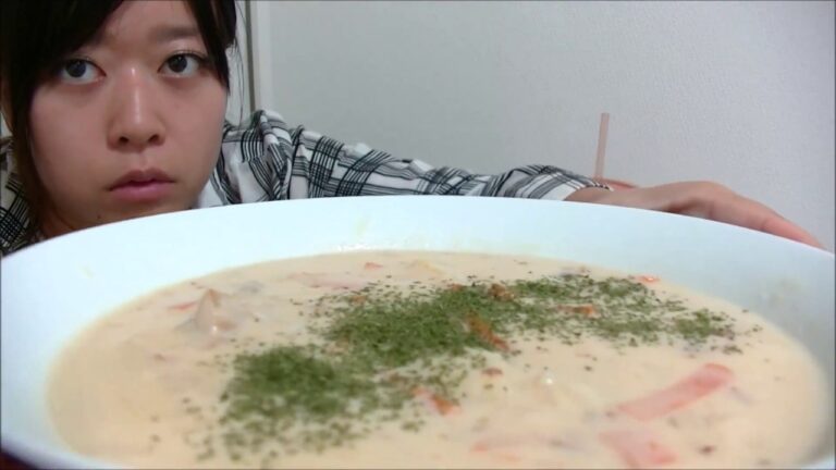 【野菜の甘み旨味】濃厚チキンクリームシチュー【激ウマ】