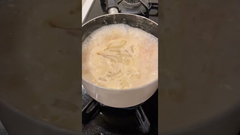 雑な私のぼっちご飯【明太クリームうどん】
