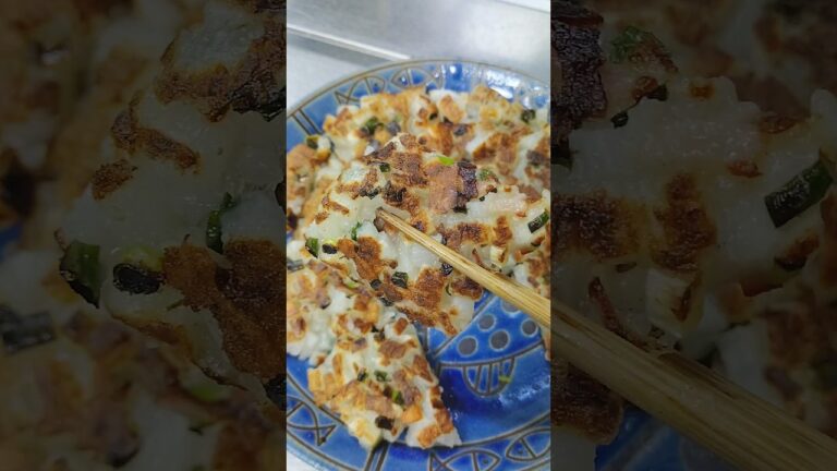 【混ぜて焼くだけ】シャリホク食感の長芋ベーコン焼き #shorts