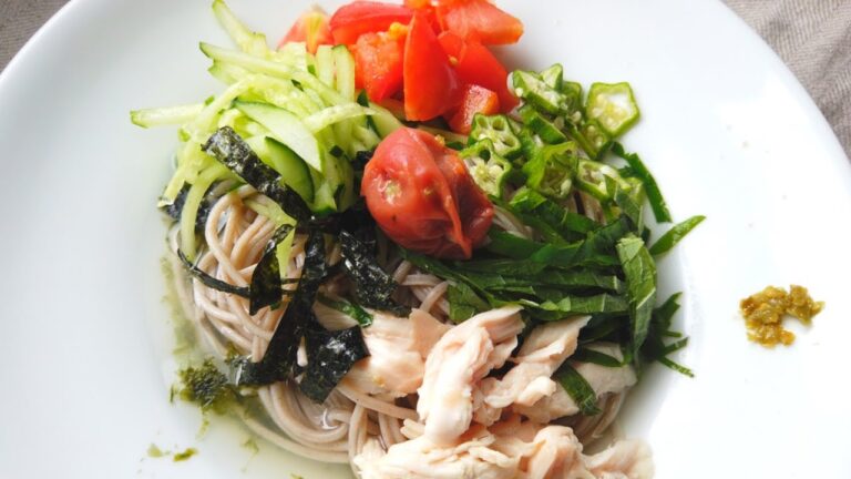 梅昆布茶でそば茶漬けの作り方！柚子胡椒のピリリとした味がポイント！【サラサラっとお茶漬け感覚で食べたい！】【簡単健康レシピ】