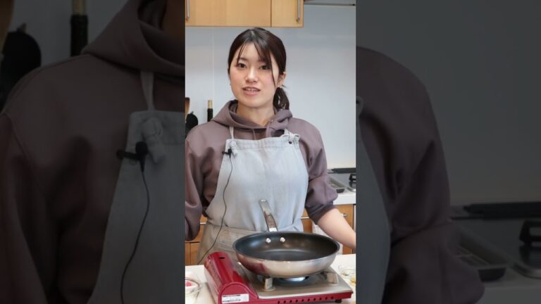 【里芋(親芋)のコロッケ】ごま入り衣で香ばしく♪