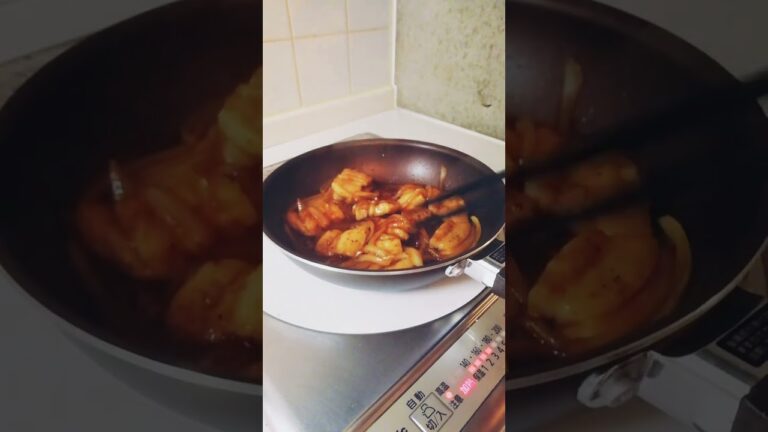 居酒屋キッチン男の、厚切り豚バラ肉のどんぶり【太陽】