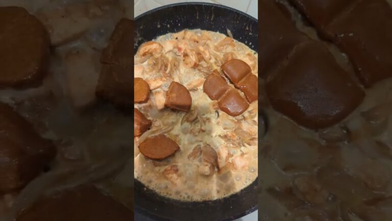 メイラード反応で作る玉ねぎいっぱいバターチキンカレーが美味い！