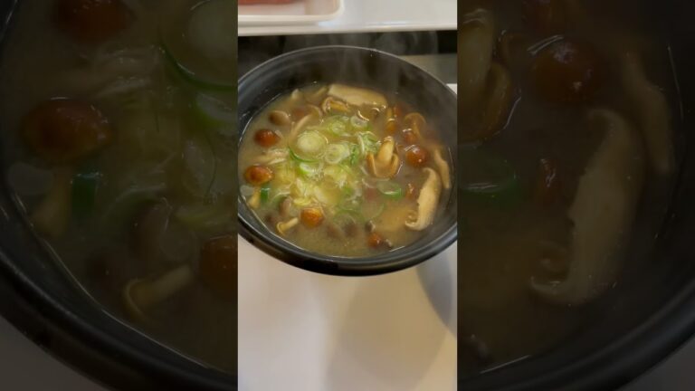 【豪華で】きのこ汁(プレミアム)【プレミアム】