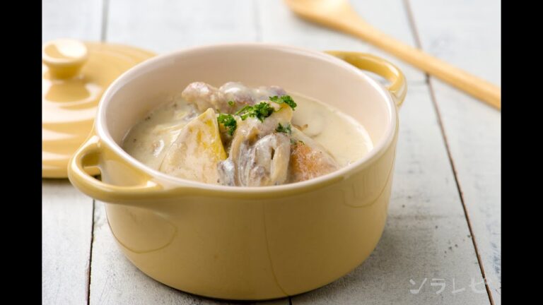 数秒でわかる「鶏肉とサツマイモの豆乳シチュー」の作り方