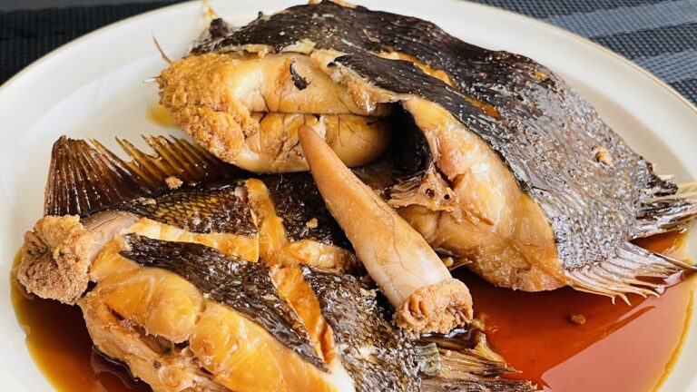 失敗しない！短時間でお店の味♪【カレイの煮付け】フライパンでふっくらとっても美味しいですよBoiled flatfish【home cooking】