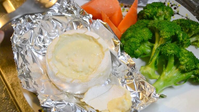 超お手軽なカマンベールチーズフォンデュの作り方　　How to make super-easy camembert cheeze fondue
