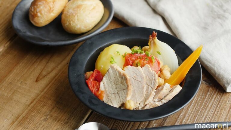 塩麹豚のじんわりポトフ のレシピ 作り方【365日のパンとスープ】