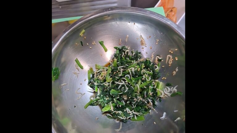 令和5年3月17日(金)新メニューほうれん草しらすゴマ和え物調味料、醤油大スプーン1，味素好み，ゴマ油好み、お酒つまみなる，ご飯おかずなるです。