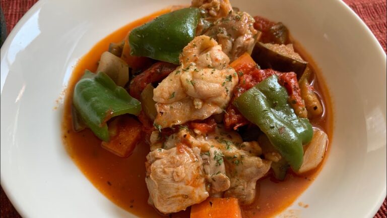 【簡単！切って煮るだけ】チキンのトマト煮込み〜ラタトゥイユ風〜