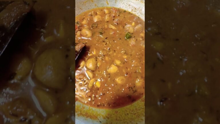 Simple & Delicious Mushroom Curry 😍❤️ #trending #recipe #cooking #shorts #youtubeshorts #viral #yt