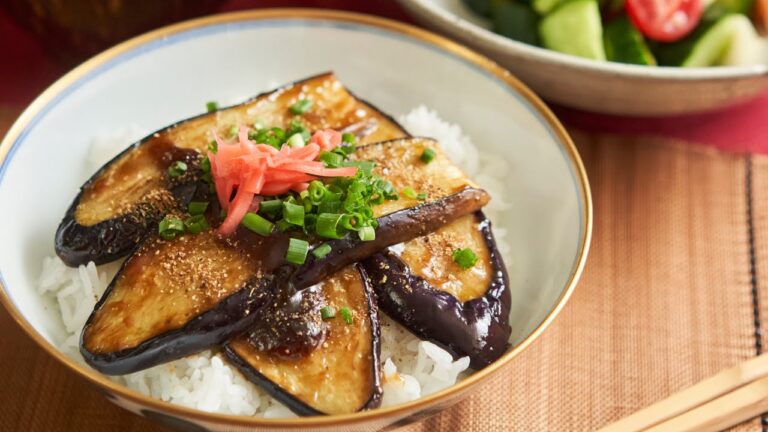 ご飯が進む！なすのソース蒲焼丼