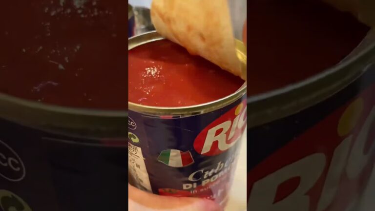 トマト缶のスパイスカレー、燻製豚が活躍する#shorts