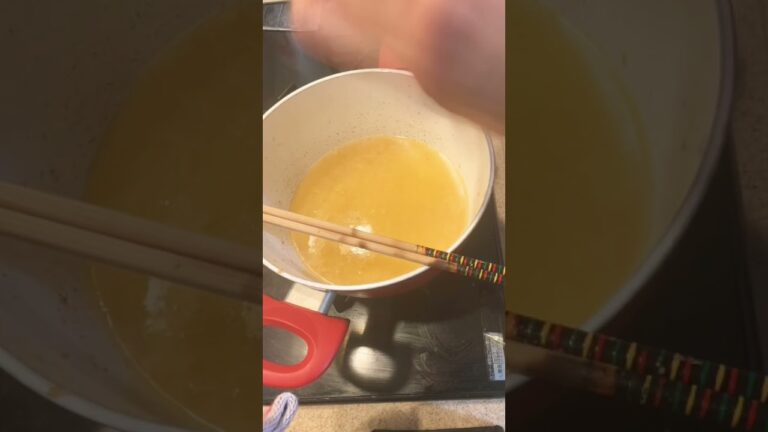 【美味しいオニオングラタンスープ】玉ねぎ使い切りたいときはコレ！#shorts #cooking #cook #料理 #料理動画 #スープ #soup #リメイク #ごはん #レシピ #おうちごはん