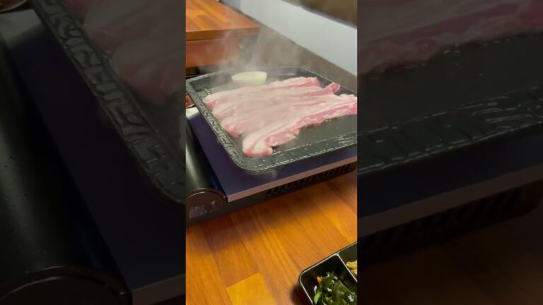 サムギョプサル焼いてます♪