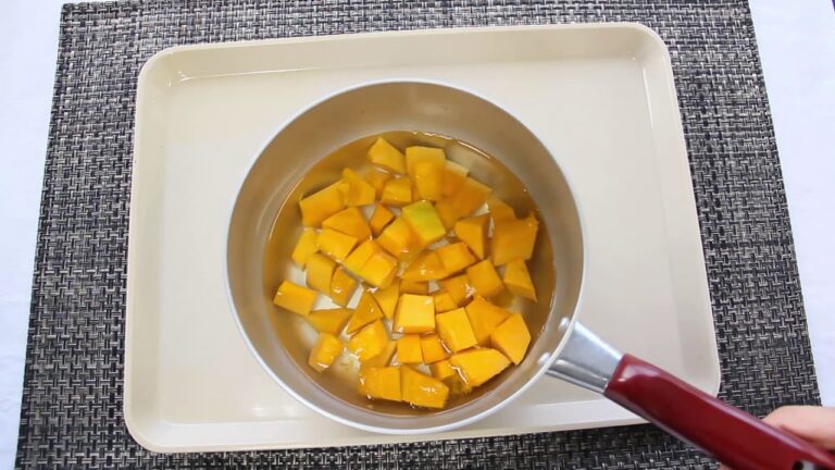 【離乳食のはじめかた】かぼちゃのそぼろ煮（生後9カ月以降）