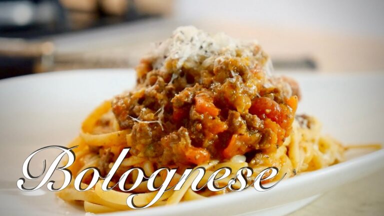 【本格ボロネーゼソースの作り方】Ragù alla Bolognese/How to make sauce Bolognaise/一味違うミートソースの作り方/ミートパスタ