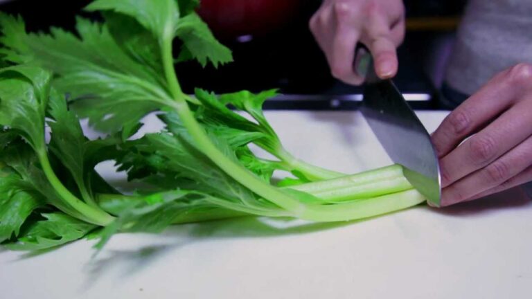 鶏のレバーパテのつくり方（canapes）