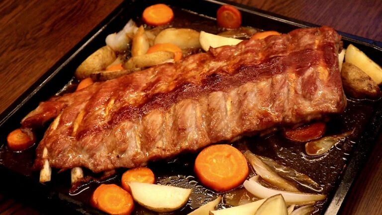 特大スペアリブで室内バーベキュー！超簡単で美味しいBBQソースの作り方　おうちキャンプ