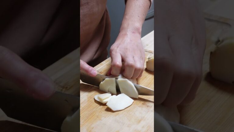 深酒するならこれしかない！牛すじの煮込み