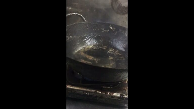 【ごはんが無限に食える】鶏肉とニンニクの芽の中華風炒め