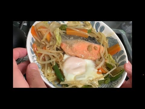 【節約レシピ】ごはんが進む！鮭のちゃんちゃん焼き【時短レシピ】